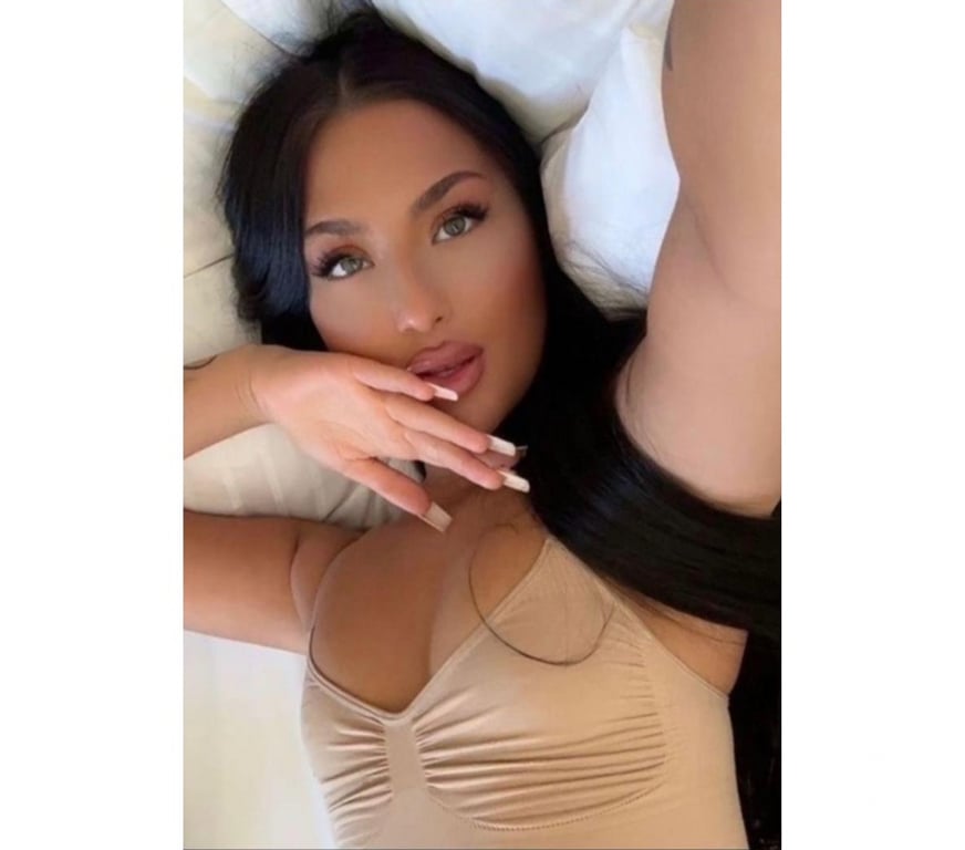 Escorts West Sussex Crawley - Photos for Lucy Latina🔵 Lovely Brunete💯genuine🔝