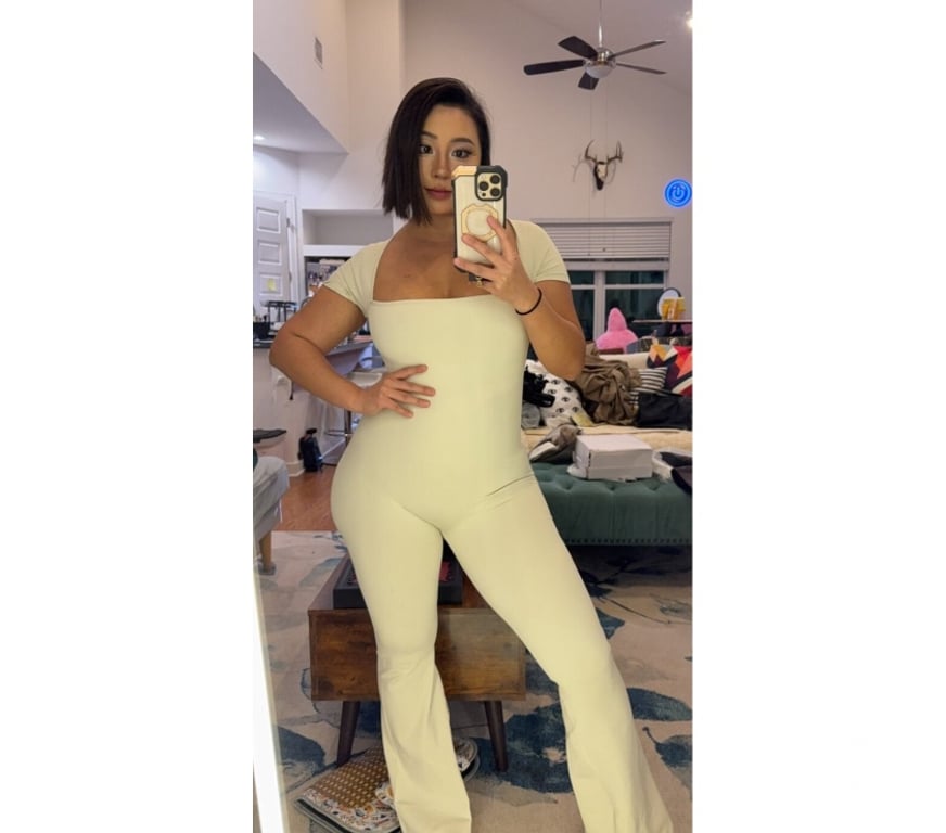 Escorts Swansea - Wales Saint Thomas - Swansea - Photos for NOEMI, curvy body from Malaysian 🇲🇾 👁️🫦👁️