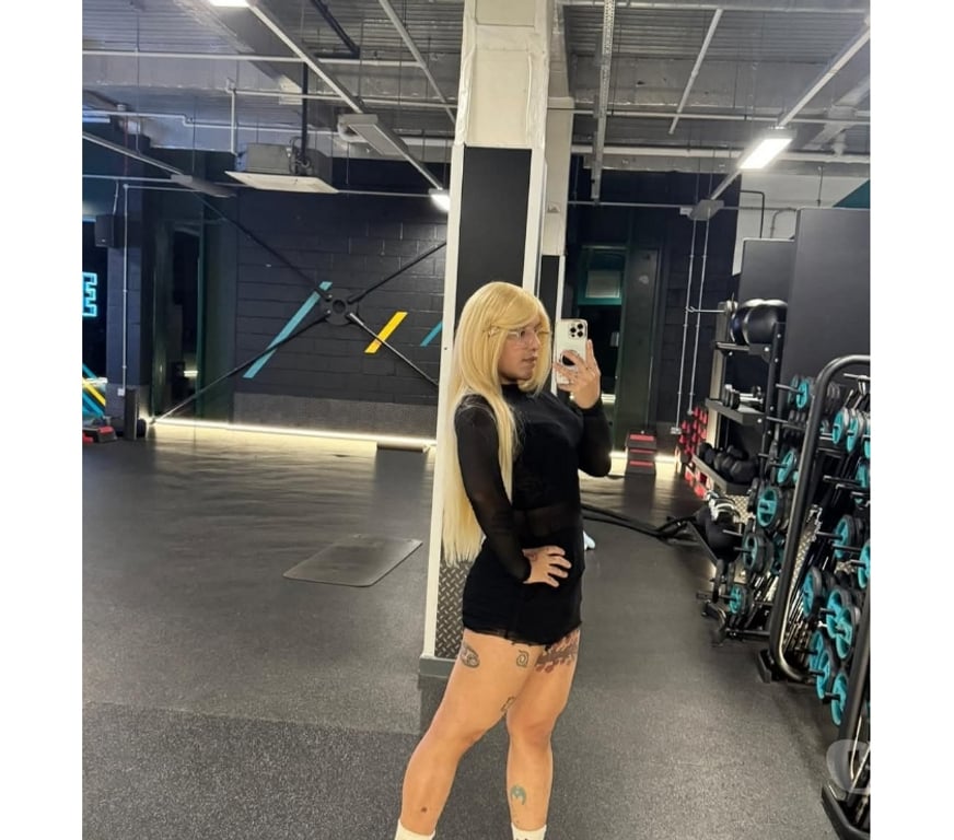 Trans Escorts Glasgow Drumchapel - Glasgow - Photos for L.geek xxL big top vers