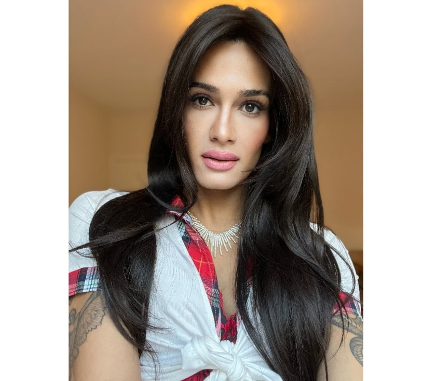 Trans Escorts Cambridgeshire Cambridge - Photos for TS RAPHAELLA XXL HOT VISITING CAMBRIDGE THIS WEEK