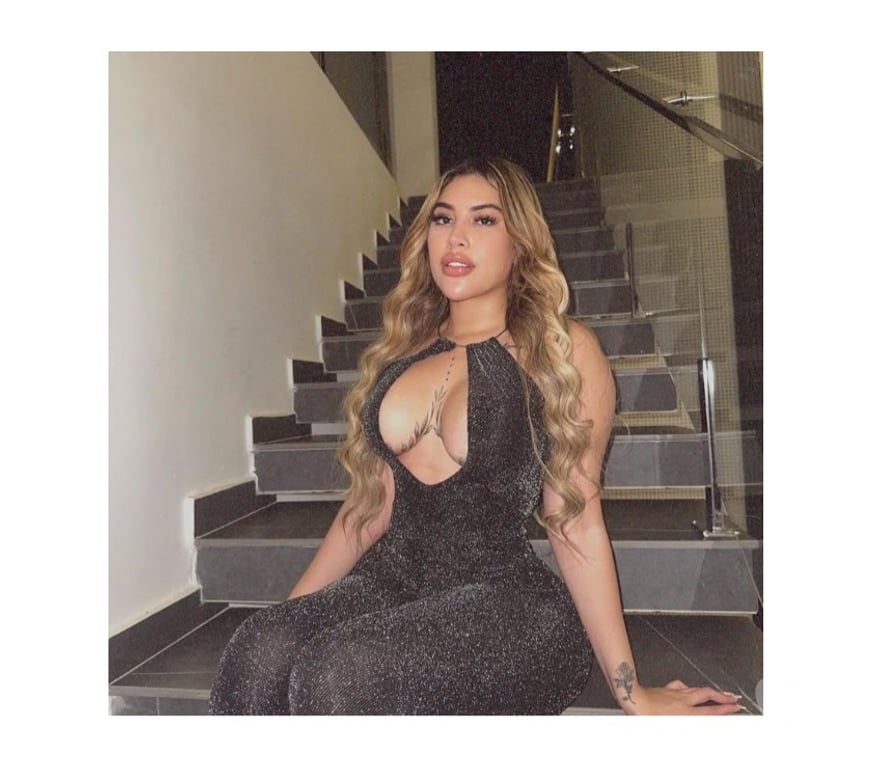 Escorts Hampshire Rushmoor - Photos for YZA 💙NEW PARTY GIRL IN TOWN 💙🍾🍾