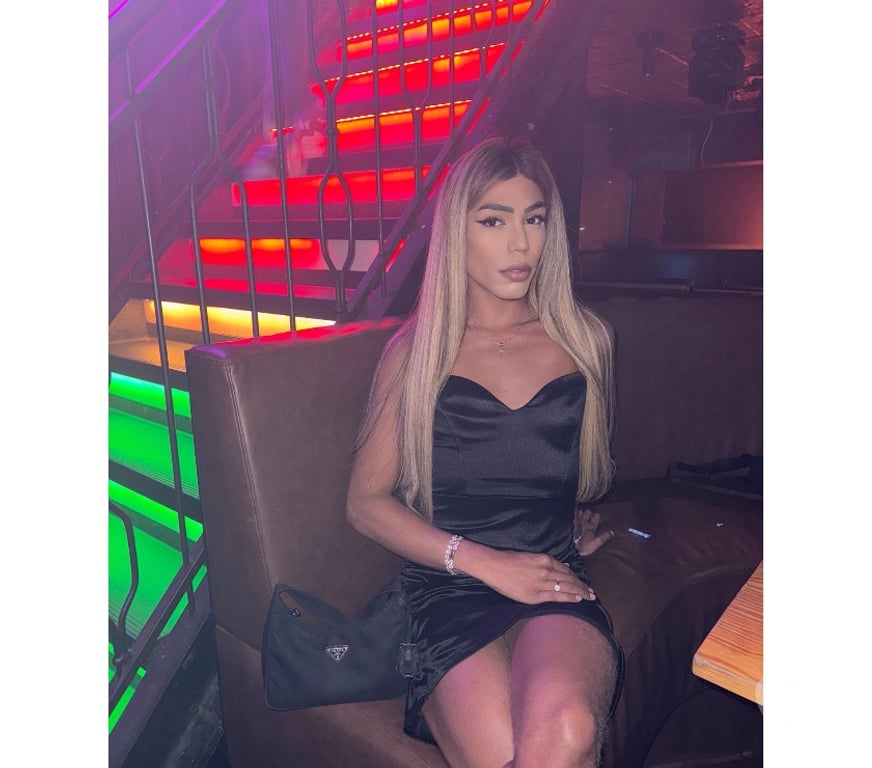 Trans Escorts Essex Colchester - Photos for Julie 🍆🔥 new in town 🔥