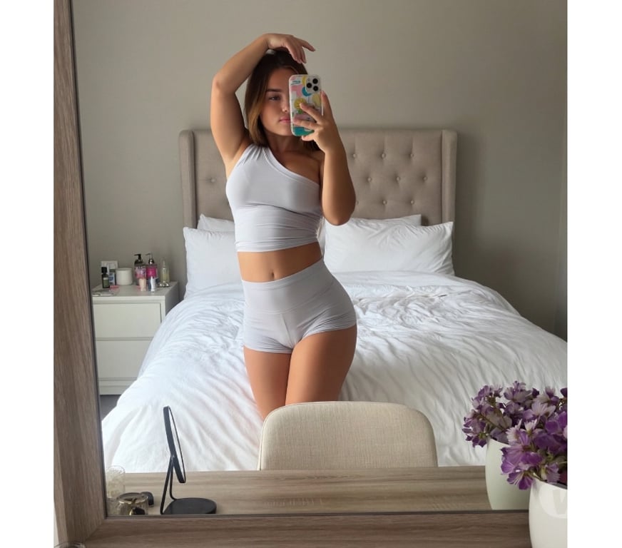 Escorts East London Canary Wharf - DLR Station - East London - Photos for ANNE BRAZILIAN 🍑 THE BEST SERVICE 🔞🔞