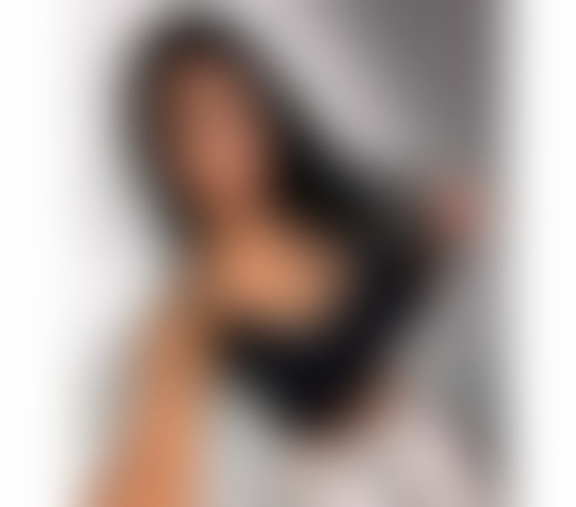 Escorts and Massages Halifax Calderdale - Photos for HI I,M LORE JUST FOR 3 DASY