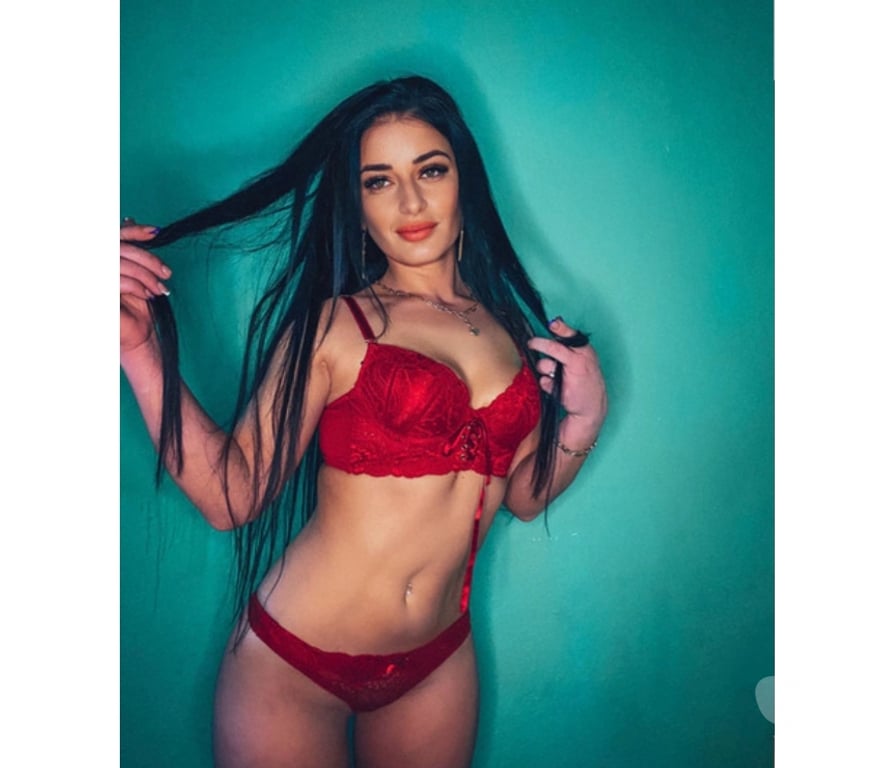 Escorts Staffordshire Stoke-on-Trent - Photos for NO RUSH GFE OWO NEW PARTY VERY SEXY AND BEAUTIFUL
