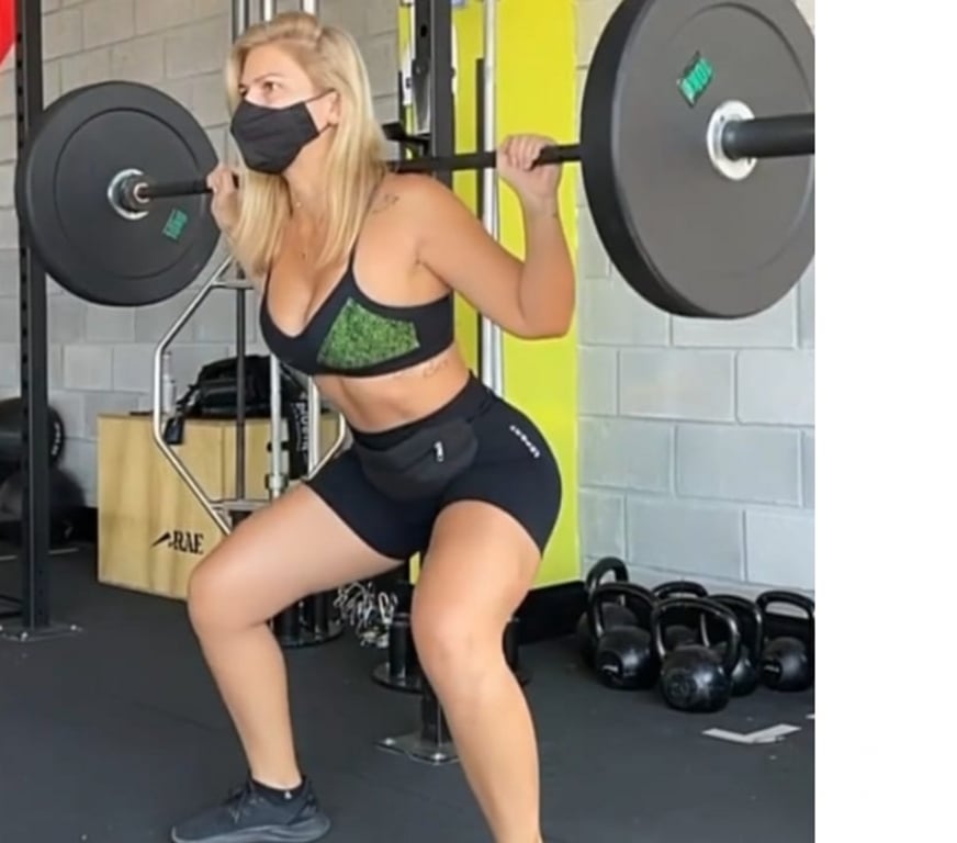 Escorts South West London Earls Court - South West London - Photos for Livy from Brazil with German background