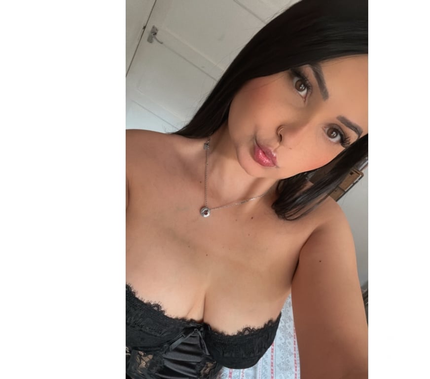 Escorts North West London Harrow - Photos for ❤️‍🔥DUDA GIRL HOT BRAZILIAN❤️‍🔥