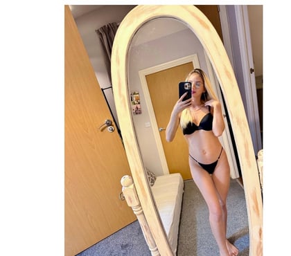  Escorts London Gatwick Airport Crawley - Photos for Sophia is here for you🥂 Party girl ❗️