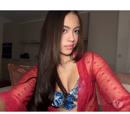 Escorts and Massages Reading Town Centre Reading - Photos for 🔥❤️🔥LAURA NEW GIRL PETITE ❤️🔥🔥