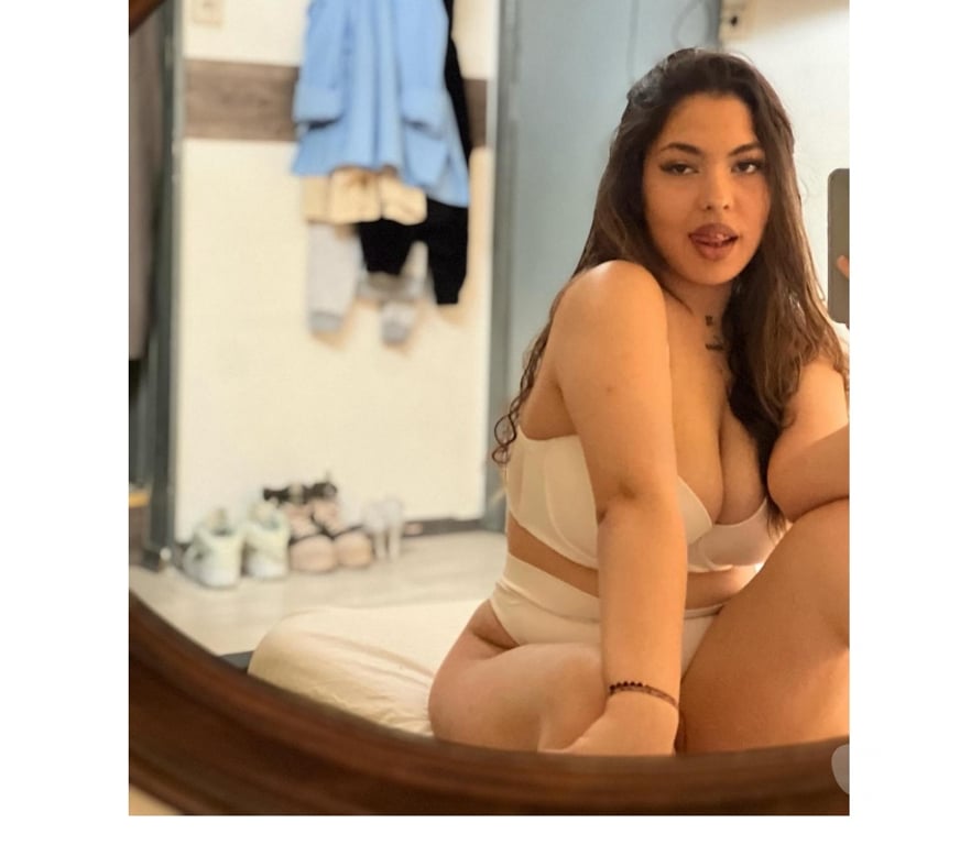 Escorts Cardiff Cardiff City Centre - Cardiff - Photos for 🎉Sara New en town 🎉PARTY GIRL 💋 OUTCALL