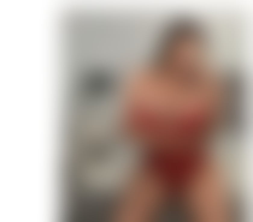 Escorts Surrey Woking - Photos for New in town TRANS I bet you have never met anyone slut as me