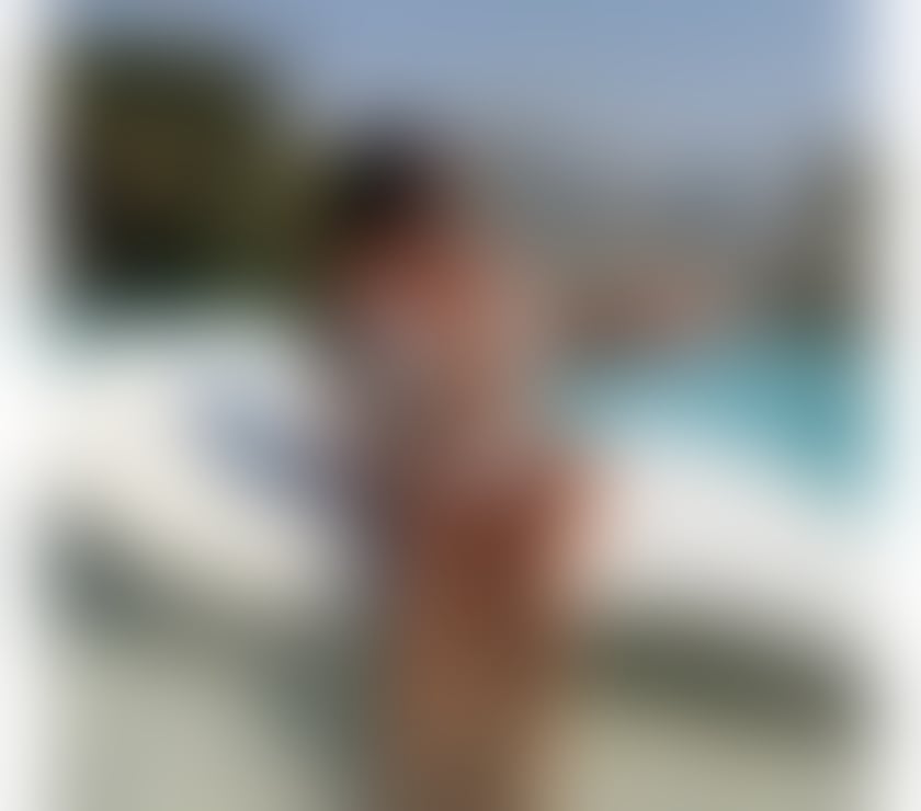 Escorts South West London Richmond upon Thames - Photos for Ella jus for you 24 h ♥️party girl