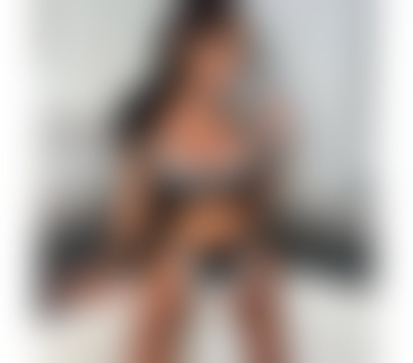 Escorts and Massages Warrington Town Centre Warrington - Photos for ANNY SEXY 🌶️ first time in the city 📣 GFE-PARTY 🍾