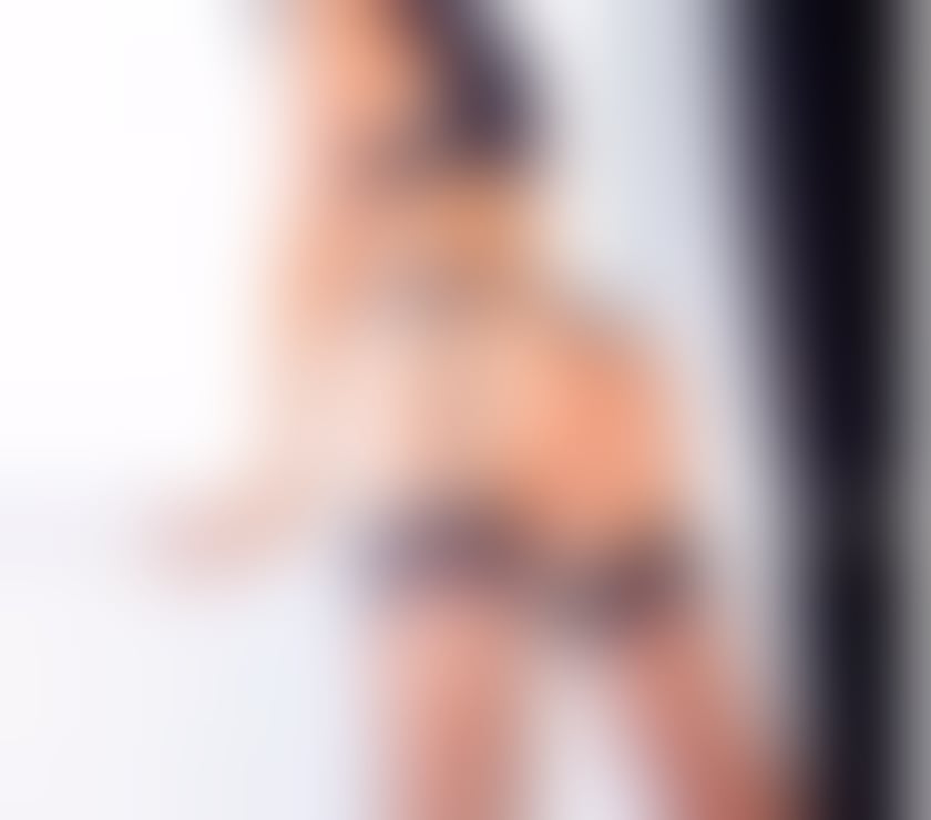 Trans Escorts Central London Tottenham Court Road - Central London - Photos for SANDRA PUTA- AVAILABLE 24 7