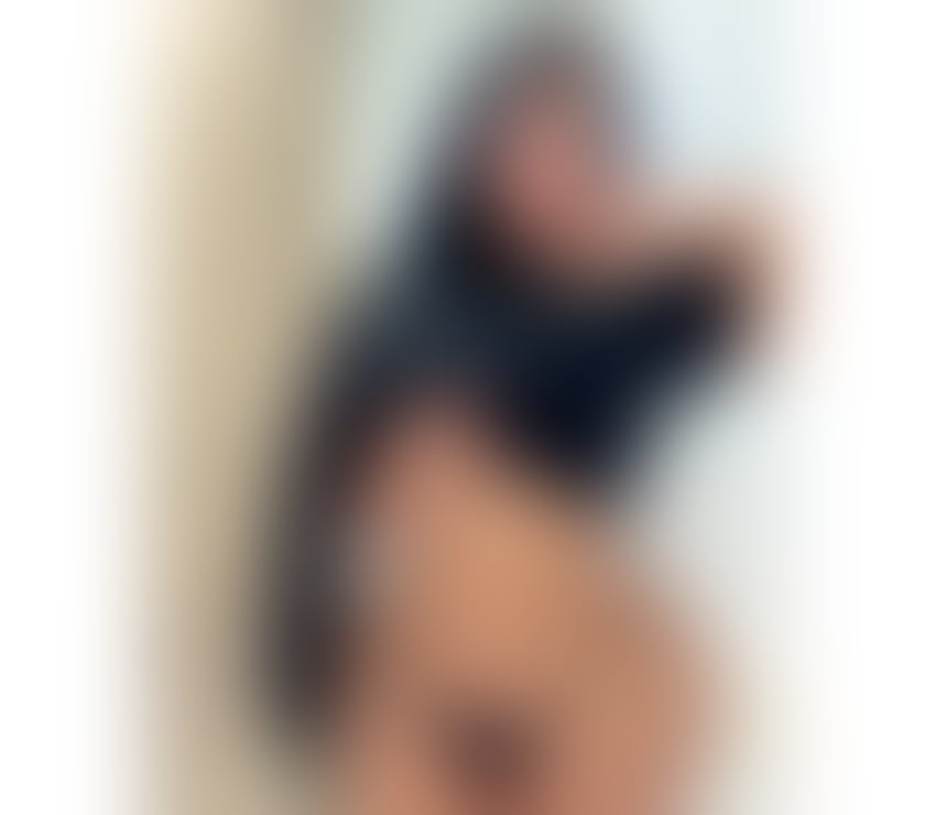 KAROL 🍑 BIG ASS 🍑 NEW IN TOWN