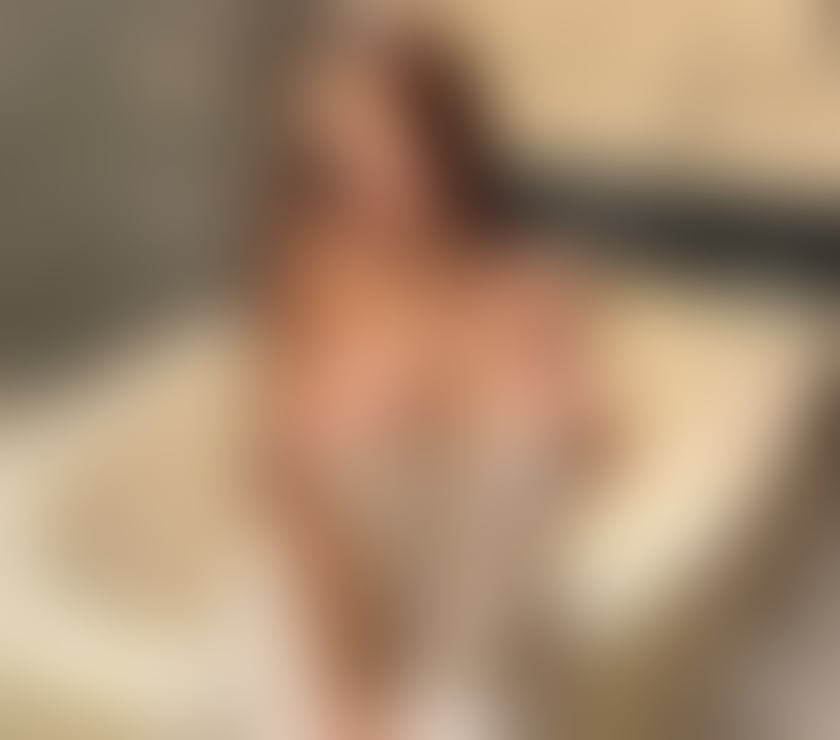 Natasha Latin girl with good curves🔥 and big ass