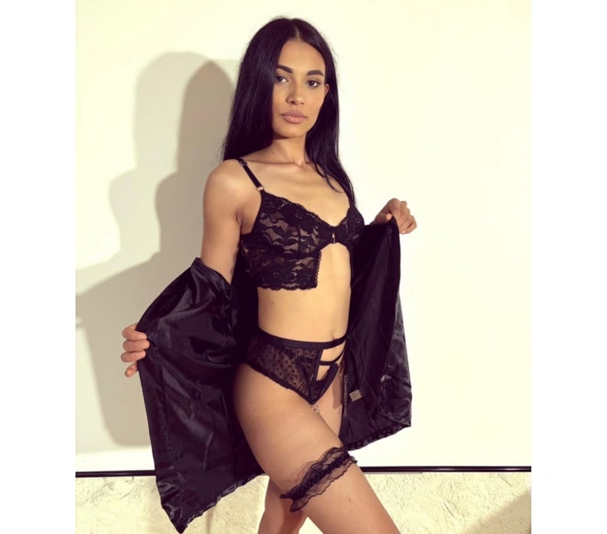 Escorts Oxfordshire Oxford - Photos for Laraa txt for book new new here first time ❤️🍑❤️