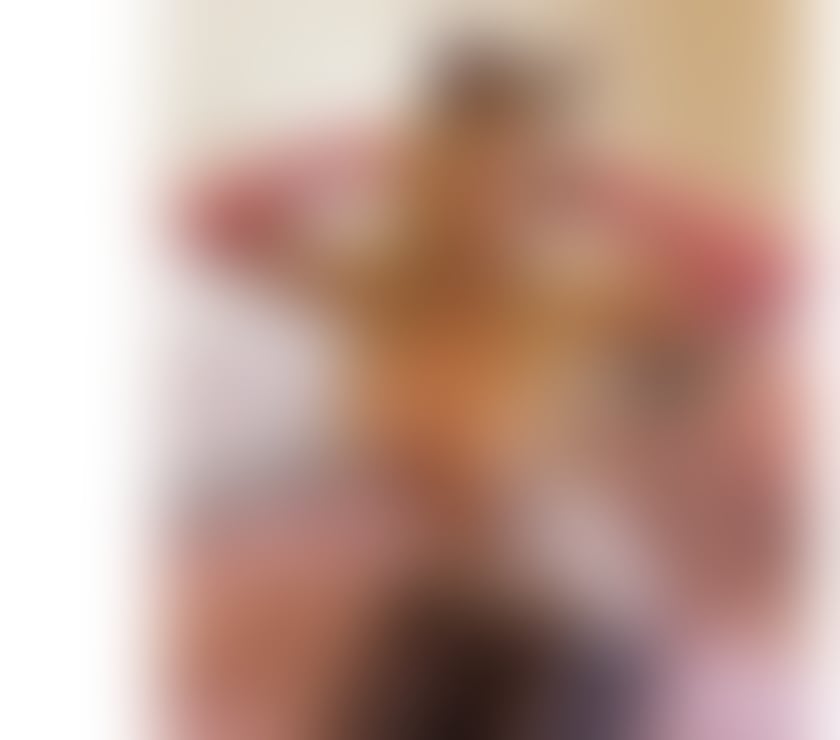 Escorts West London Shepherd`s Bush - West London - Photos for Carla, who is blonde, loves a party.🥳🥳