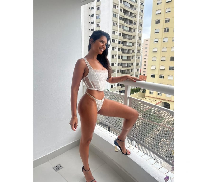 Escorts Greater Manchester Trafford - Photos for NEW IN TOWN VIP GIRL ELENA!!!