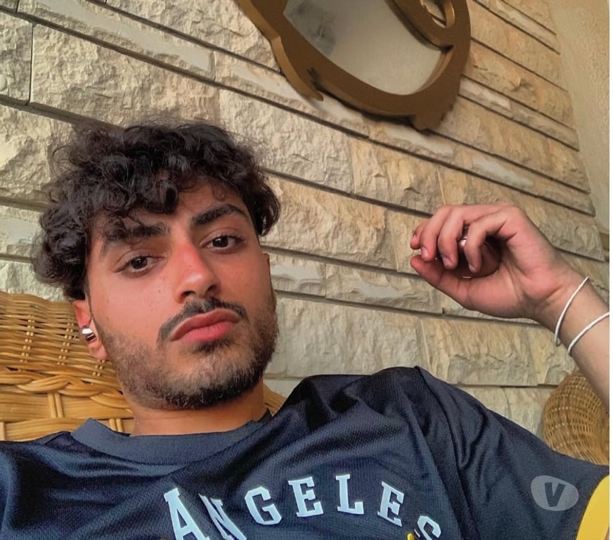 Escorts South East London Bromley Common - South East London - Photos for Tanned Young Morrocan