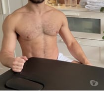 Masc discreet HOT masseur AVAILABLE NOW Soho