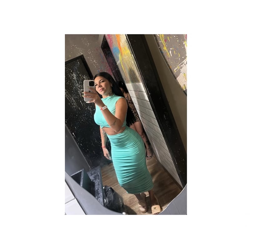 Escorts East London Redbridge - Photos for 🍒Zoe Brazilian