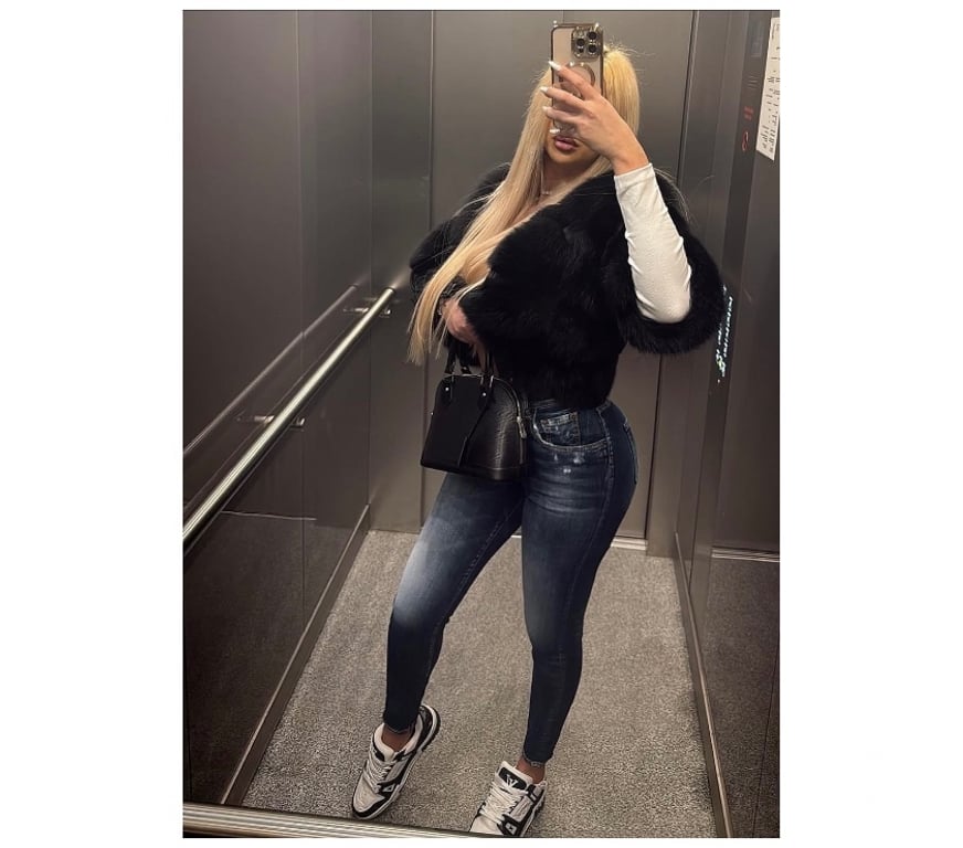 Escorts South East London Bromley - Photos for hot girls now in town