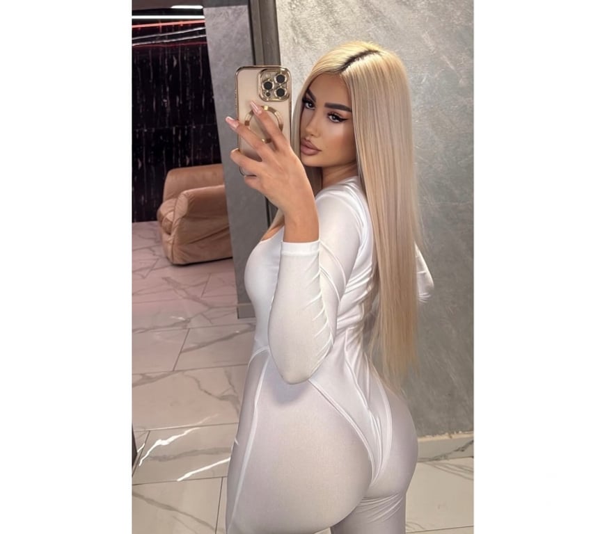 Escorts South East London Bromley - Photos for hot girls now in town