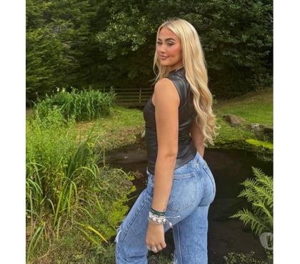 Photos for hot girls now in town vanessa