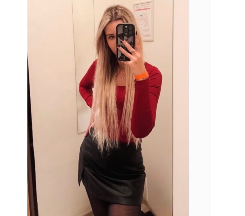 Escorts Kent Gravesham - Photos for vanessa hot girls now in town