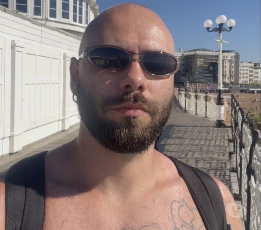  Gay massage North London Stoke Newington - North London - Photos for Hairy Brazilian escort available