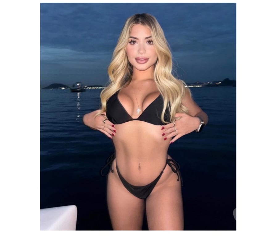 Escorts Greater Manchester Bolton - Photos for 🦋BELLA SEXY BRAZILIAN PARTYGIRL🦋