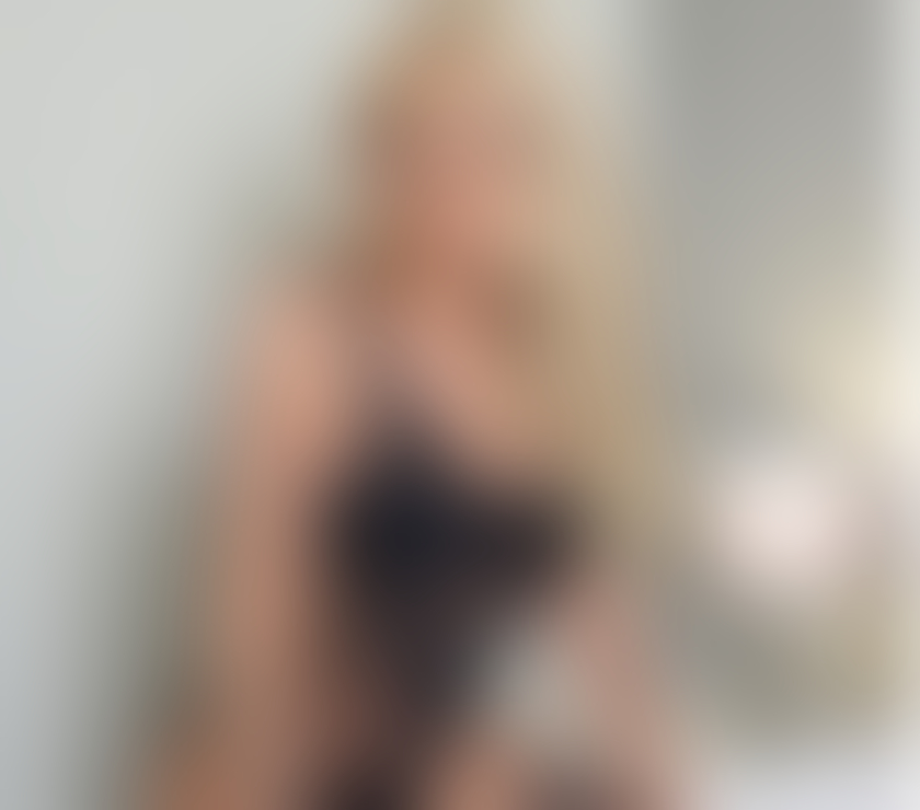 Trans Escorts Slough Slough Town Centre - Slough - Photos for Hanna Transex Brazilian XXL