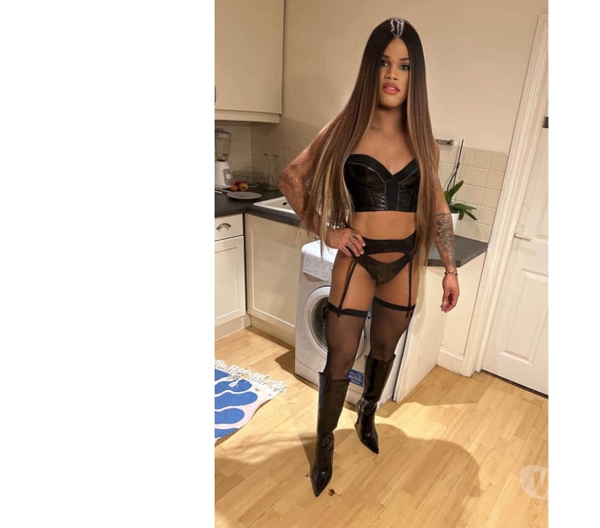 Trans Escorts Dorset Bournemouth, Christchurch and Poole - Photos for Monique XXL 07424044855 Party 🎉