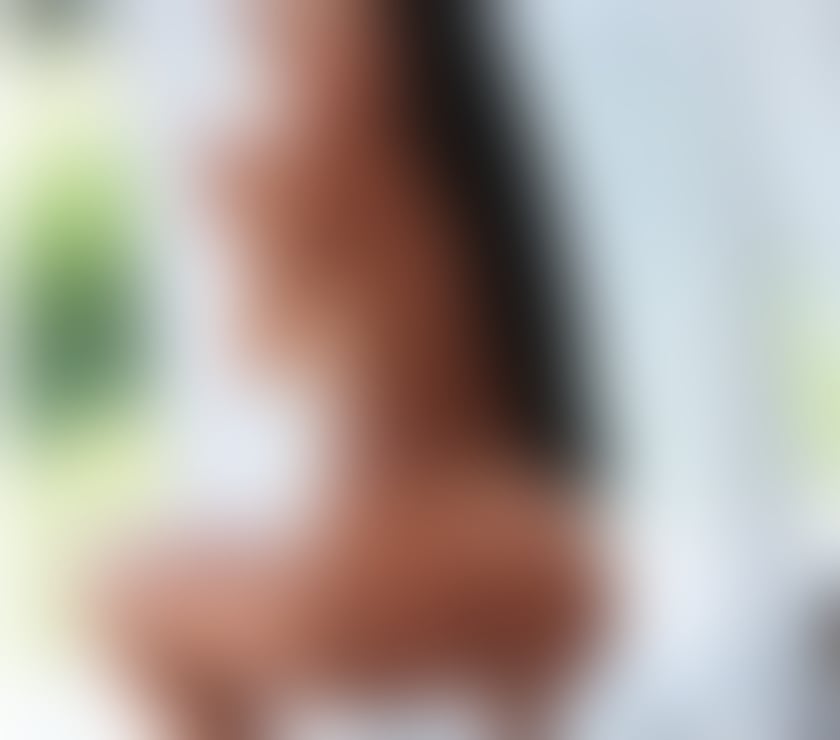 Escorts Essex Southend-on-Sea - Photos for HOT SEXY BRUNETTE