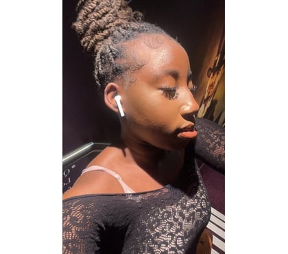 Escorts Shepherd`s Bush West London - Photos for Elegant Caribbean Companion – Discreet