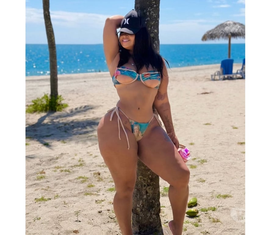 Escorts West Midlands Birmingham - Photos for 🍓EMY HOT LATINA🍓PARTY QUEEN🥂 NAUGHTY🤤100%REAL