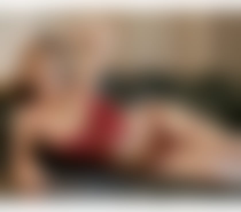 Jada – Thai TS Model Based in the UK