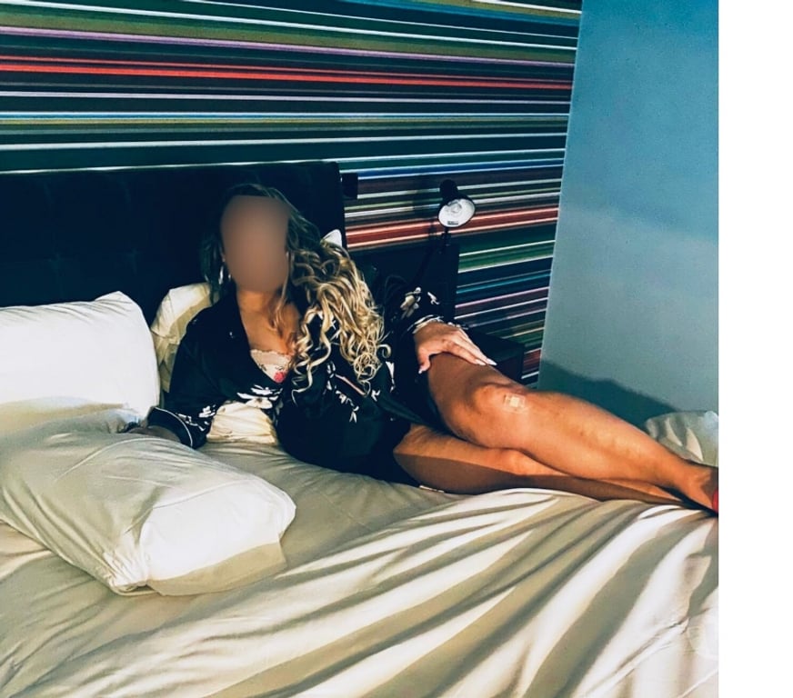 Escorts Greater Manchester Stockport - Photos for Blonde Gabriella curvy model best party choice 🥳