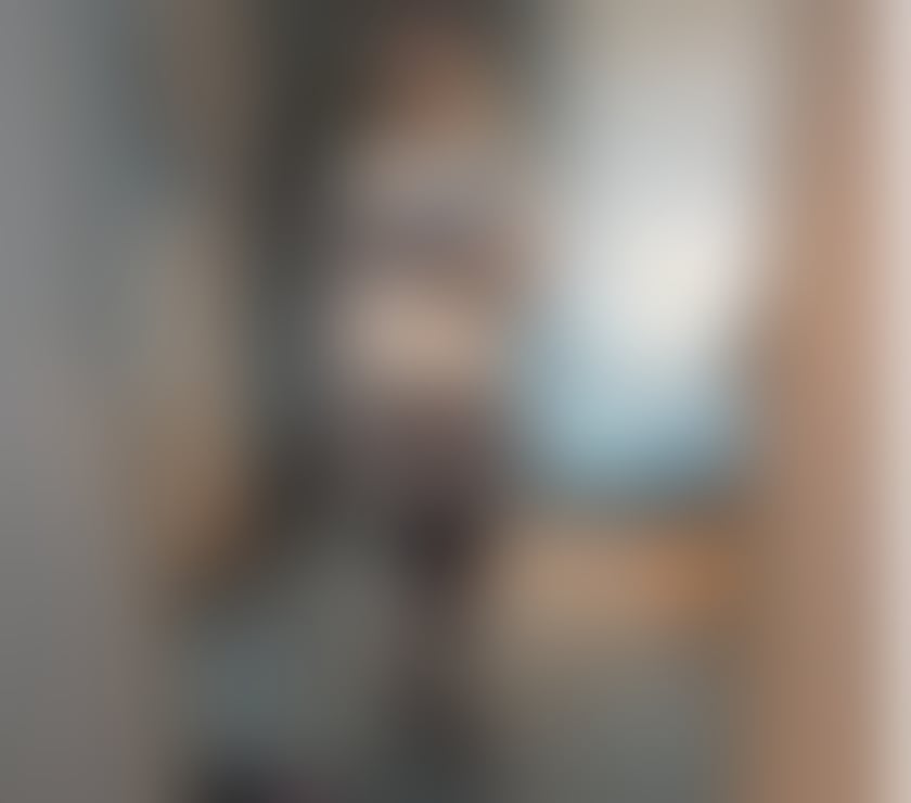 🐇Snowbunny🐰 Call Me Laila 👱‍♀️Blonde petite