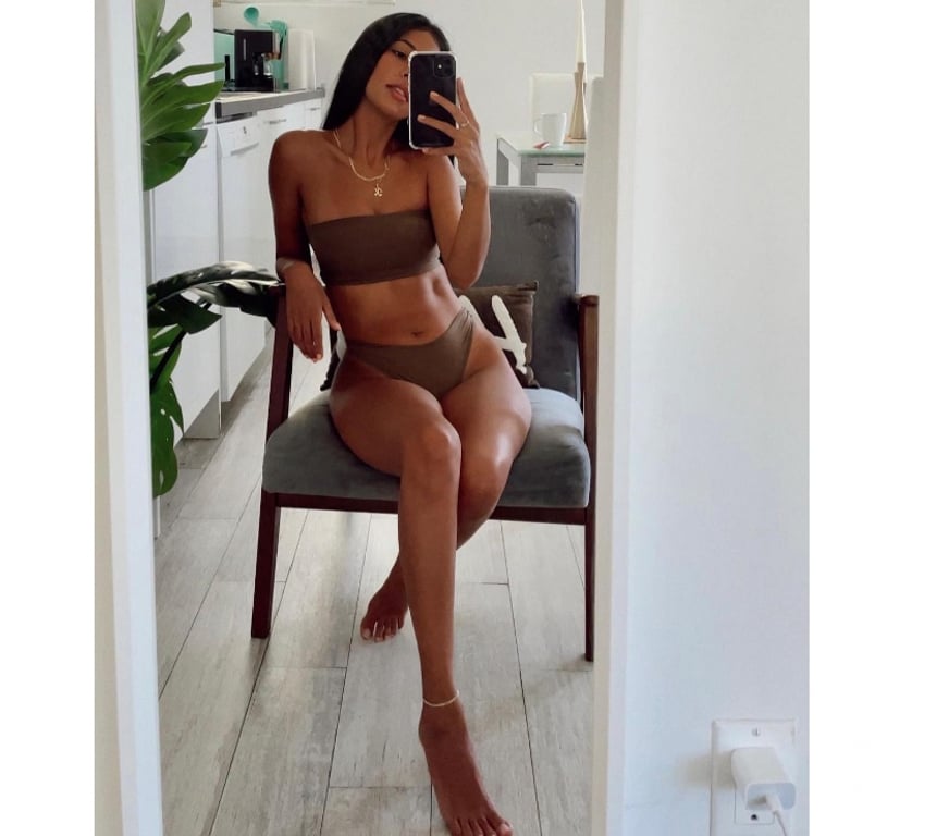 Escorts South West London Kingston upon Thames - Photos for naughty 🍓party Brazilian girl 🎉🇧🇷❤️