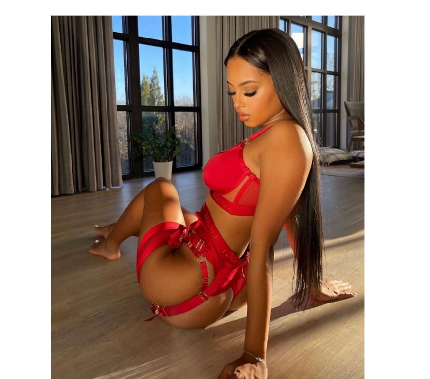 Escorts South West London Kingston upon Thames - Photos for naughty 🍓party Brazilian girl 🎉🇧🇷❤️