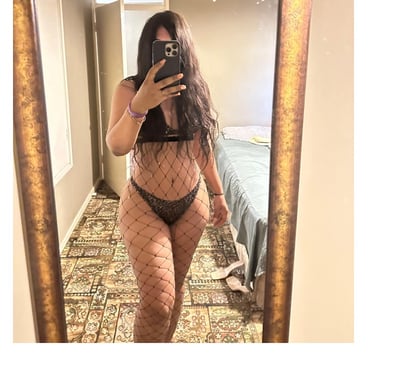 Escorts Old Kent Road South East London - images_alt_text Mia — The Sweet Storm You’ll Want Again ⚡💋