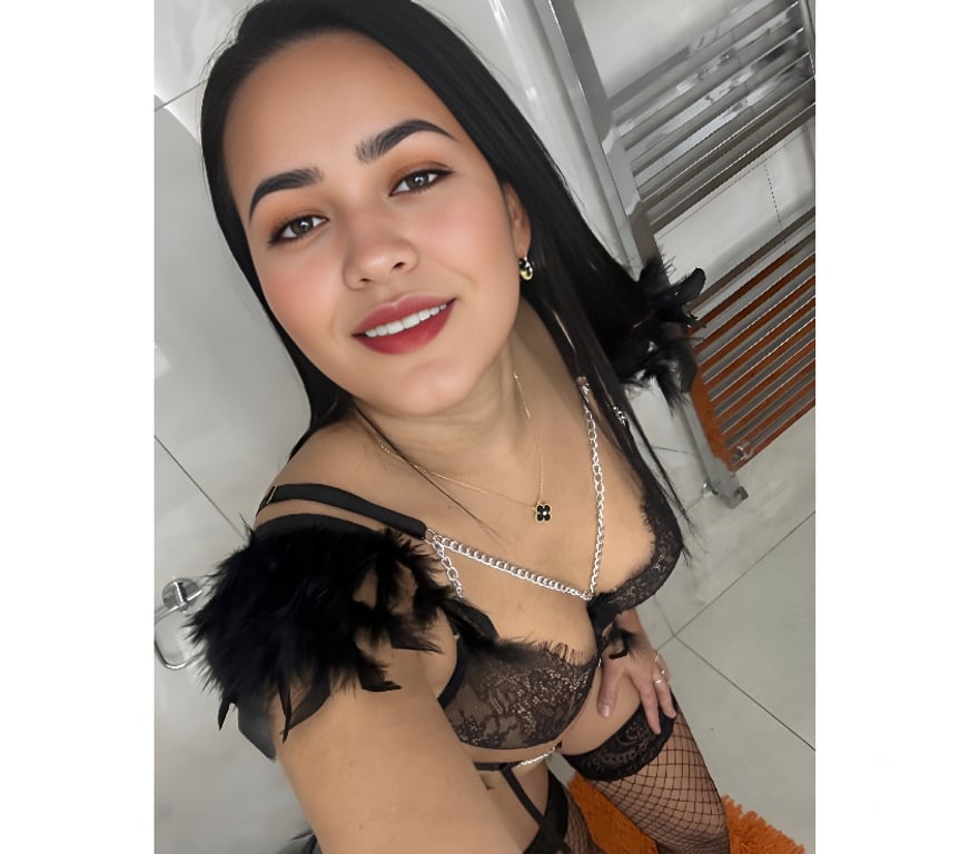 Escorts Essex Epping Forest - Photos for MYA BRAZILIAN PARTY GIRL ❣️🔥🥂