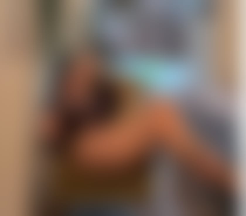 Escorts South East London Woolwich - South East London - Photos for KELLY 5⭐️SERVICE 🇧🇷 OWO 🍑PARTYGIRL🍾