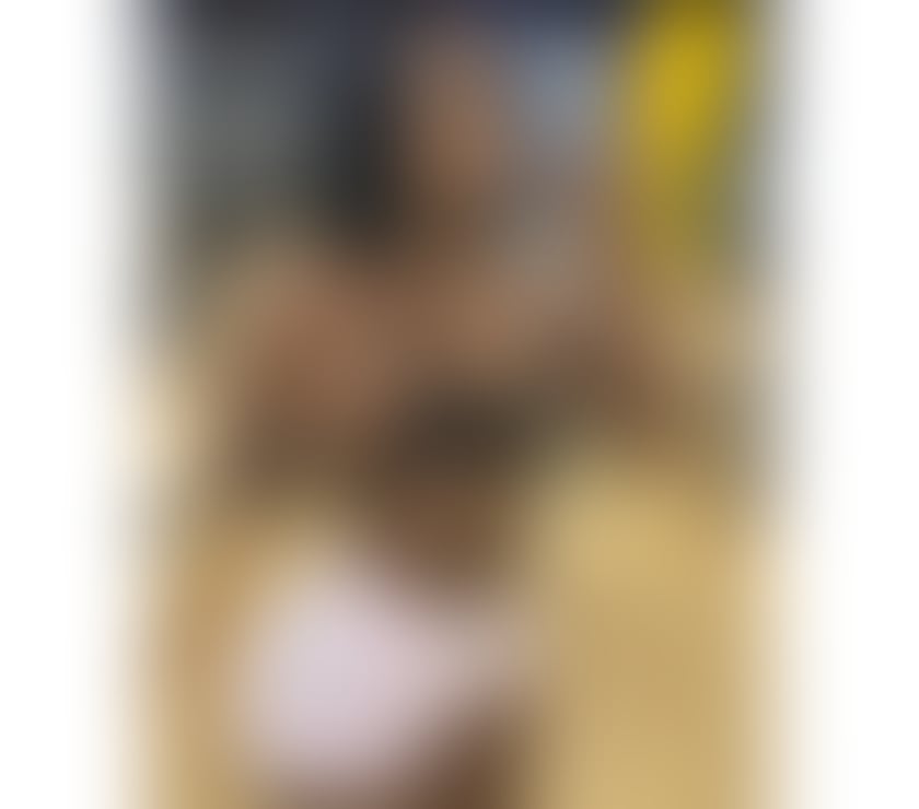 🍑SEXY BOMBSHELL🍑PRETTY NOW IN TOWN 🙌