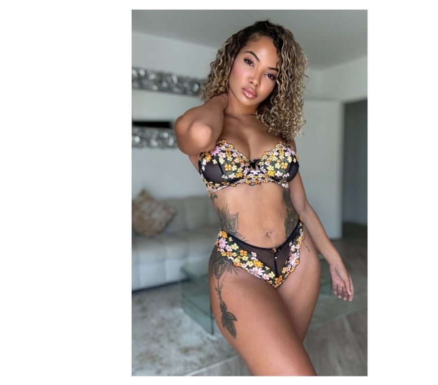 Escorts North West London Harrow - Photos for Hi, Briant 💕💕 prinsses