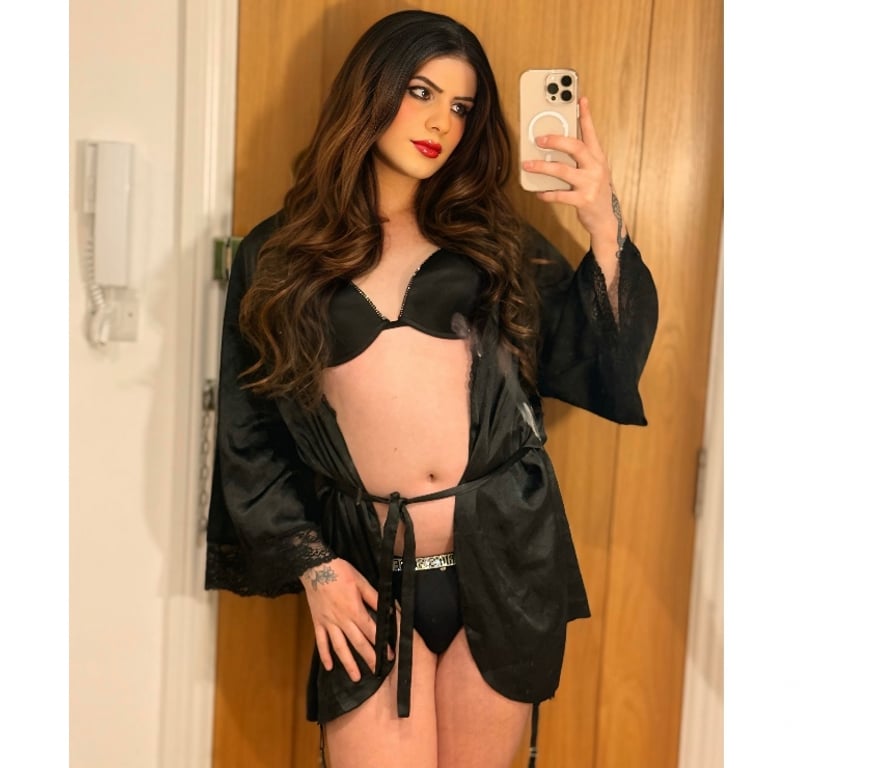 Trans Escorts Oxfordshire Oxford - Photos for Catherine Trans Party 🍑✨🥂