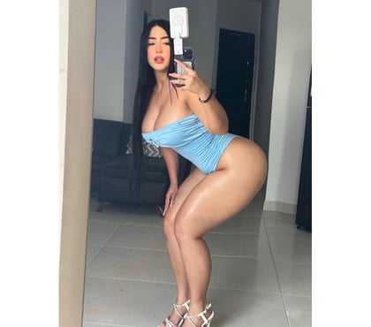 Photos for Last days💥 last days in Uk 💥