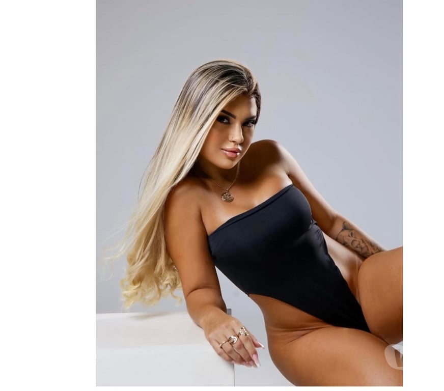 Escorts East London Canning Town - East London - Photos for Jully, new in town, ready to party!🔥🥳🇧🇷